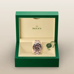 rolex  GMT-Master II Oyster, 40 mm, Everose gold M126715CHNR-0002