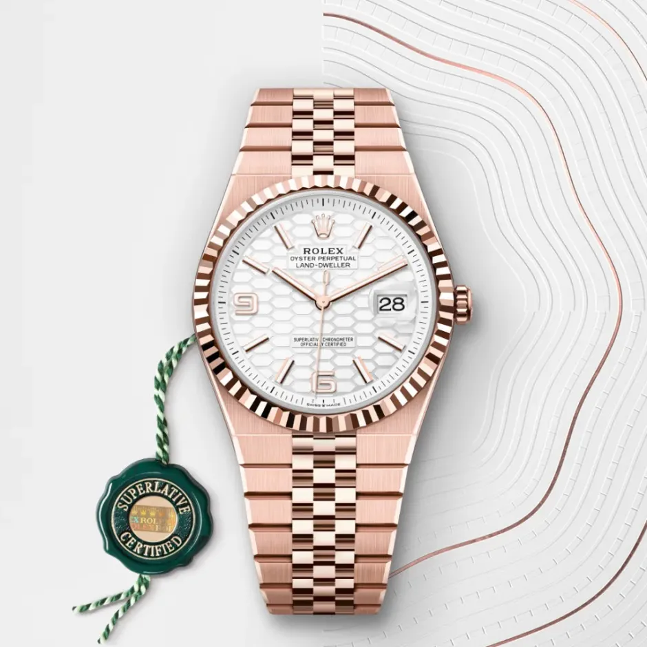 rolex Land-Dweller 40 Oyster, 40 mm, Everose gold M127335-0001