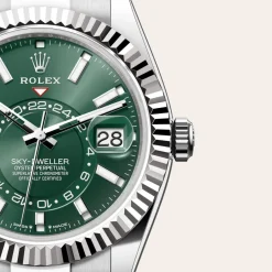 rolex Sky-Dweller Oyster, 42 mm, Oystersteel and white gold M336934-0001